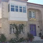 Mor Salkim Konagi בית הארחה
