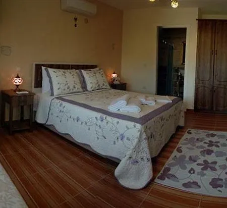 Mor Salkim Konagi 2* Alacati