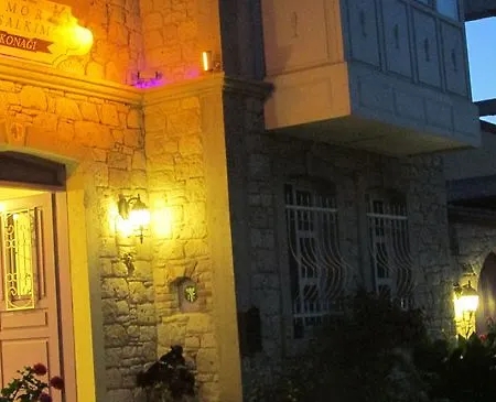 Mor Salkim Konagi Guest house 2*